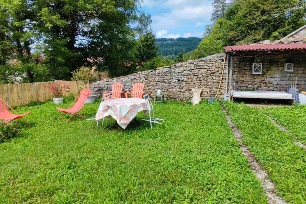 Cote Jardin Villa Ornans Exterior photo